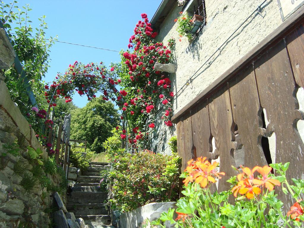 B&B La Quana Domodossola Exterior foto